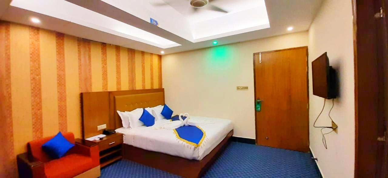 Super Deluxe Couple AC Room at Sylhet | Jail Road Point7724