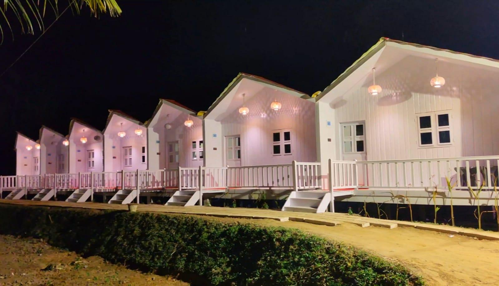 Private Deluxe AC Couple Cottage with Balcony at Coxs Bazar | Marine Drive Road6554